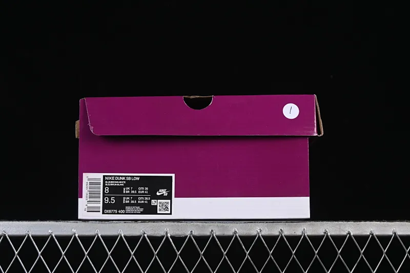 All categories Nk SB Dunk series Nk SB Dunk Low low-top sneakers Nike SB Dunk Low canvas splicing SB low-top casual sneakers DX6775-400